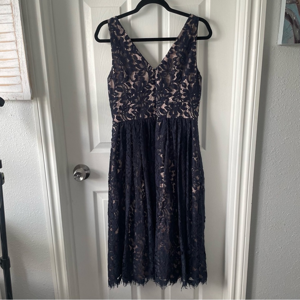 Eliza J Blue Sleeveless V-Neck A-Line Midi Dress